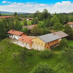 Zumhofer Apartment